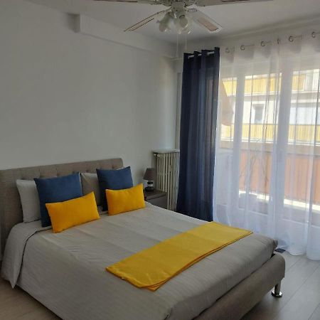 Апартаменты Cozy Lemon Ментона Экстерьер фото